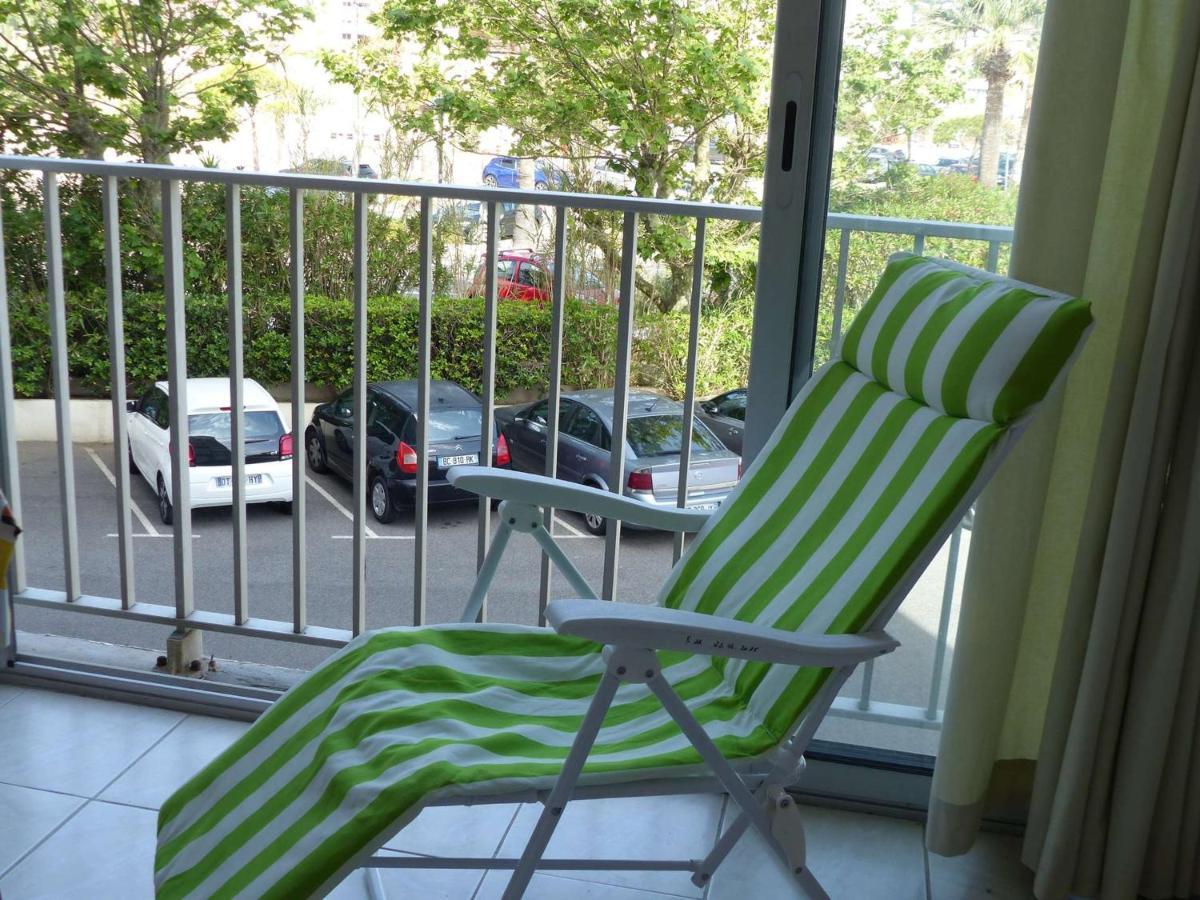 Studio Cosy Avec Tv Et Cuisine Equipee, Bord De Mer Le Lavandou - Fr-1-308-34 Exterior photo